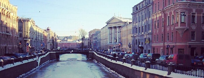 Подьяческий мост is one of улицы.