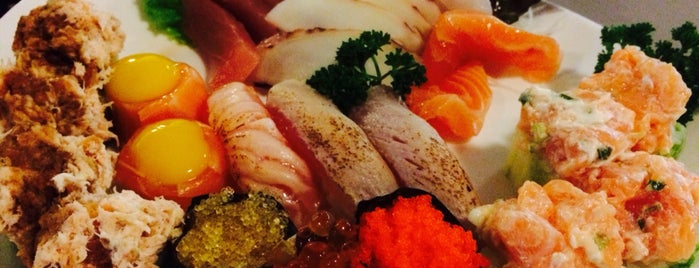 Torá Sushi - Restaurante is one of Fernandoさんのお気に入りスポット.