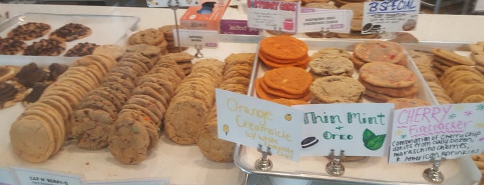 Detroit Cookie Company is one of Sari'nin Beğendiği Mekanlar.