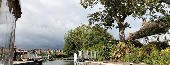 Osney Lock is one of Edwardさんのお気に入りスポット.