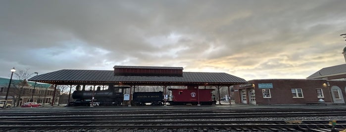 White River Junction Train Station (WRJ) - Amtrak is one of New England Ski Vacation.