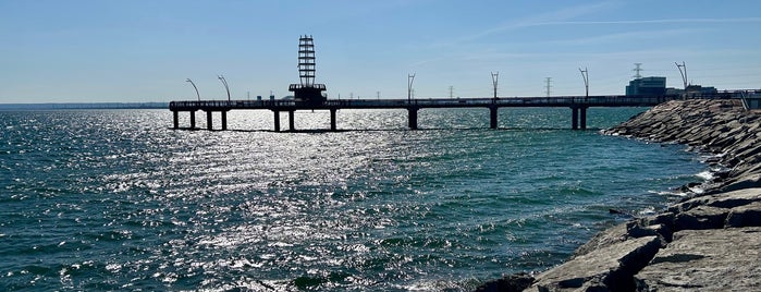 Brant Street Pier is one of Toronto Places To Visit.