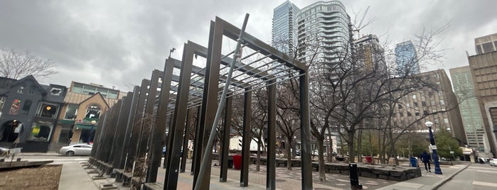 Village of Yorkville Park is one of Toronto.