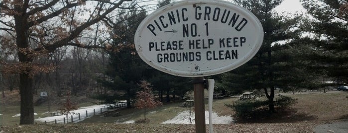 Columbia Park is one of Minneapolis Parks.