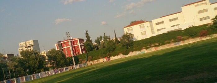 Γήπεδο Σταυρούπολης is one of Tempat yang Disukai Engineers' Group.