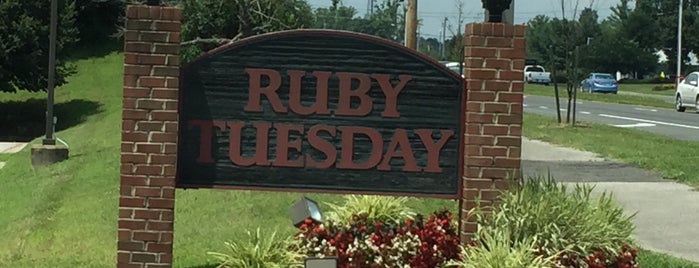 Ruby Tuesday is one of 20 favorite restaurants.