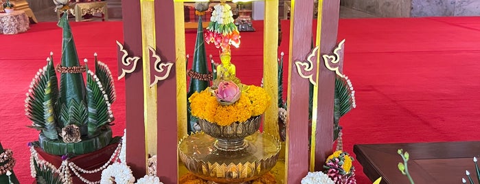 Wat Si Ubon Rattanaram is one of Ubon Rachthani 2014.