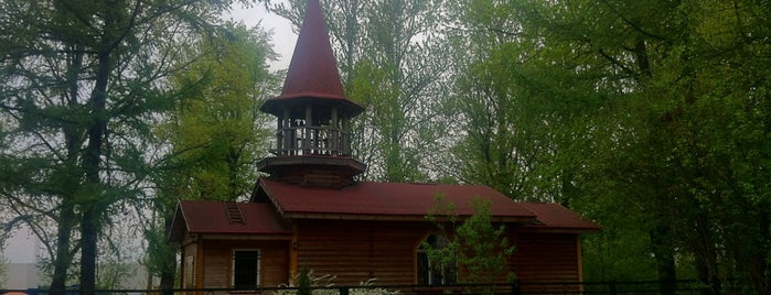 Храм Покрова Пресвятой Богородицы is one of Мария 님이 좋아한 장소.
