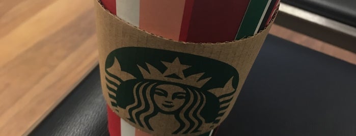 Starbucks is one of Lugares favoritos de Loda.