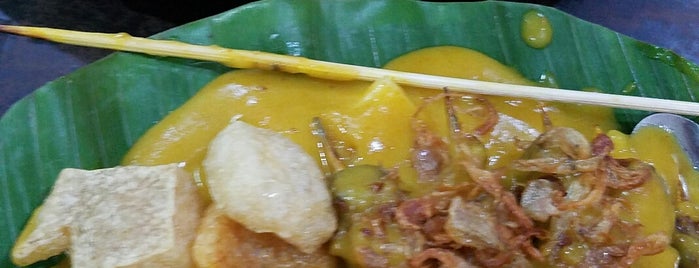 Sate Mak Syukur is one of Jakarta.