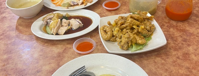 Nasi Ayam Hainan Chee Meng is one of Eats: Kuala Lumpur.