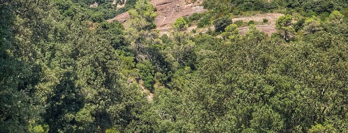 Parc Natural de Sant Llorenç del Munt i l'Obac is one of Pueblos y lugares.