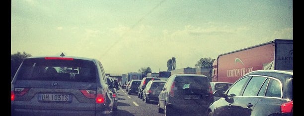 A1 Bologna - Milano is one of Posti che sono piaciuti a Maui.