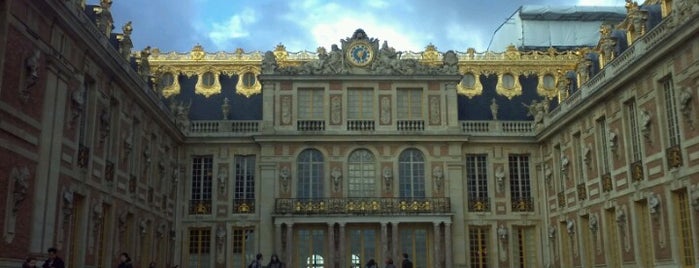 Schloss Versailles is one of ToDo - Paris Edition.