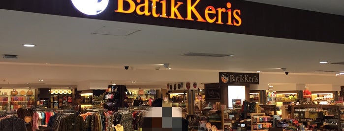 Batik Keris is one of สถานที่ที่ James ถูกใจ.