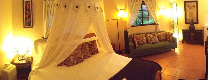 BOQUETE GARDEN INN is one of Fave places.