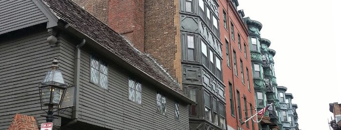 Paul Revere House is one of Boston.