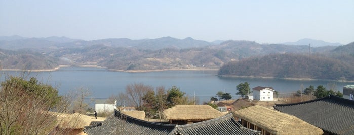 문의문화재단지 is one of สถานที่ที่ Won-Kyung ถูกใจ.