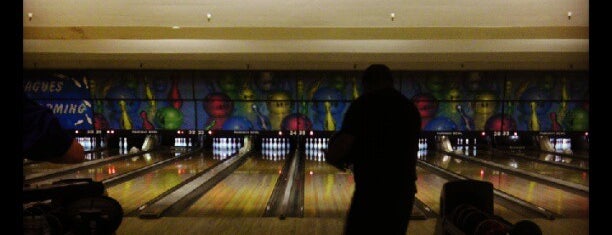 Parkway Bowl is one of Shawn’s Liked Places.