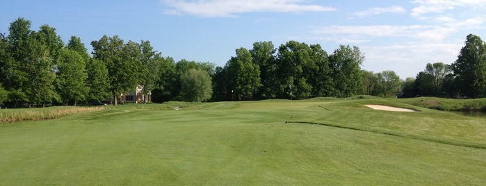 Jefferson Country Club is one of Lieux qui ont plu à jiresell.