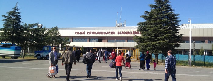 Diyarbakır Havalimanı (DIY) is one of Havaalanları.