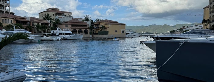 Cupecoy Beach is one of SXM.