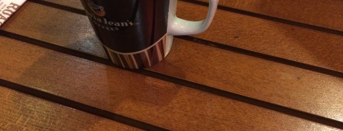 Gloria Jean's Coffees is one of Tempat yang Disukai E.