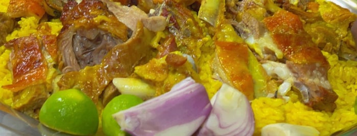 مطبخ الظاهري للحم المندي is one of مطاعم جدة.