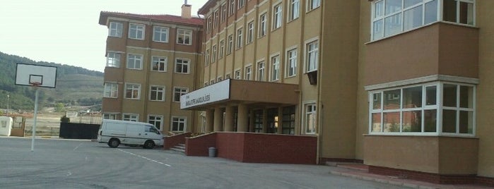 Sancaktepe Anadolu Lisesi is one of สถานที่ที่ 🦅 Yasin Barış 🦅 ถูกใจ.