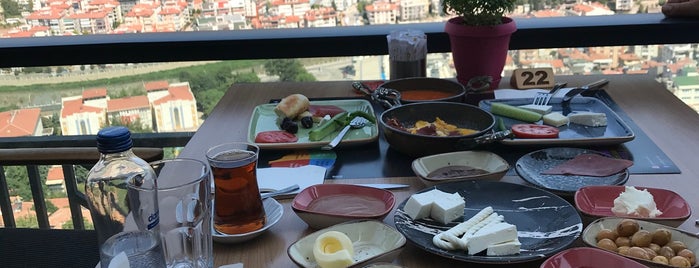 Seyir Cafe & Restaurant is one of Amasya.