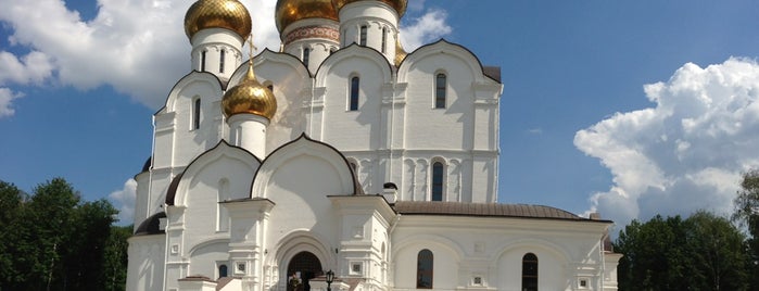 Успенский Кафедральный Собор is one of Золотое Кольцо России и другие города.