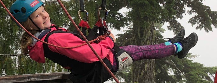 Grouse Mountain Ziplines is one of Canadá 🍁.