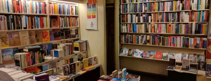 Zwart op Wit Boekhandel is one of amsterdam.