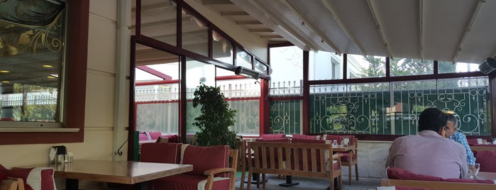Künar Restoran is one of Orte, die Mustafa gefallen.