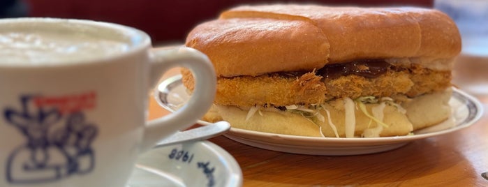 Komeda's Coffee is one of 本厚木・海老名.