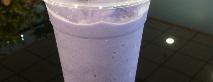 Q Cup Boba Tea is one of Josh : понравившиеся места.