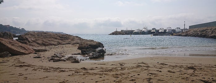 Cala Nova is one of Palma de Mallorca.