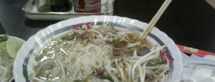 Pho Hong Phat is one of Fernandoさんのお気に入りスポット.