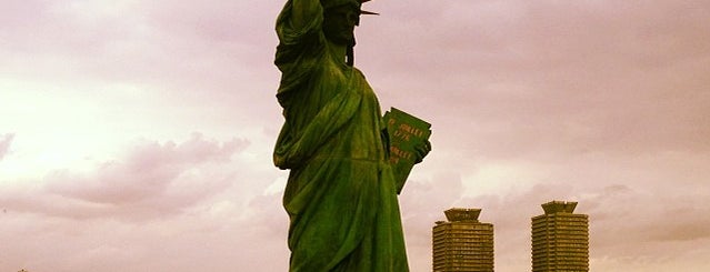 Statue of Liberty is one of Tokyo.
