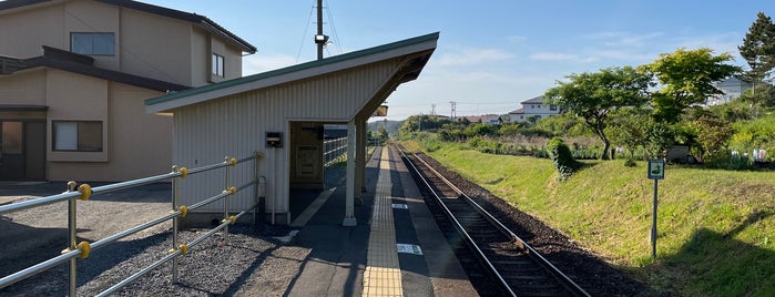 Ōkuki Station is one of JR 키타토호쿠지방역 (JR 北東北地方の駅).
