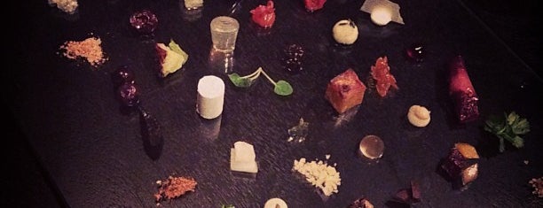 Alinea is one of Chicago eat & drink.