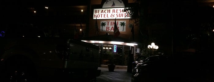 Fort Lauderdale Beach Resort is one of Tempat yang Disukai John.