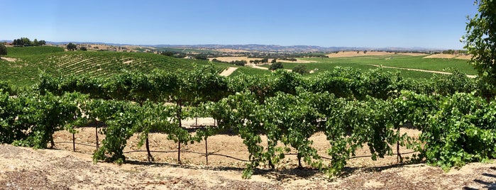 Pear Valley Vineyards is one of Lugares favoritos de Doug.