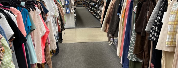 Nordstrom Rack is one of TJ maxx runwayと周辺スポット.