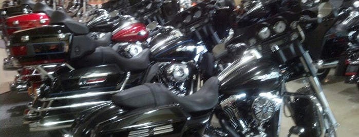 Smokin' Harley-Davidson is one of Harley Davidson 2.