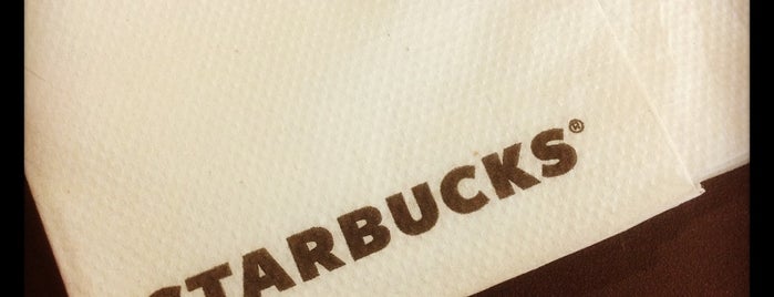 Starbucks is one of Esin'in Kaydettiği Mekanlar.