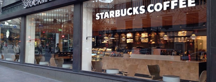 Starbucks is one of Locais curtidos por Unknown User.