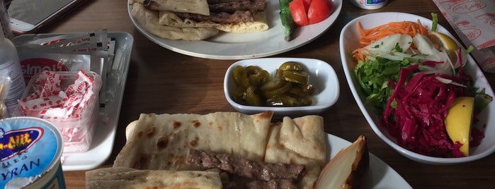 Simay Pide & Kebap is one of Posti che sono piaciuti a Barun.