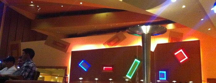 The Lobby Bar is one of The 15 Best Places for Corned Beef in Memphis.