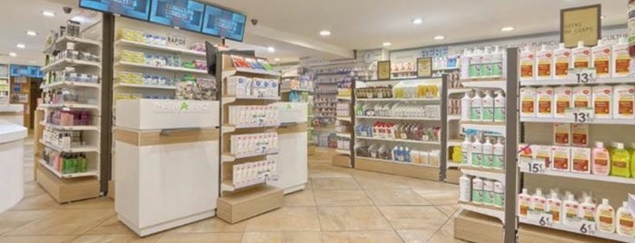 Pharmacie Pharmavance Vaugirard is one of Paris : best spots.